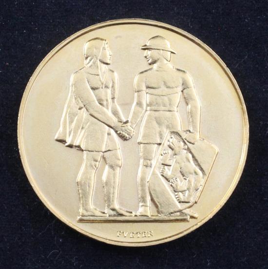 A Swiss 900 standard gold 600 year commemorative medal (1353-1953).